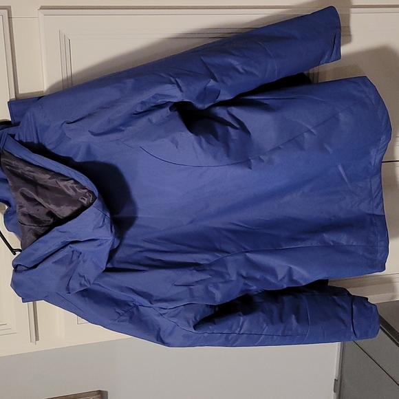 Winter coat - Picture 11 of 15